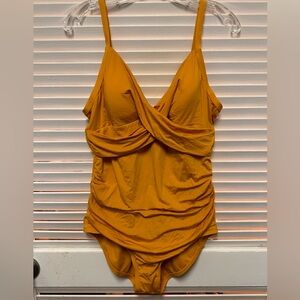 Jantzen one piece mustard yellow swim suit Size 10